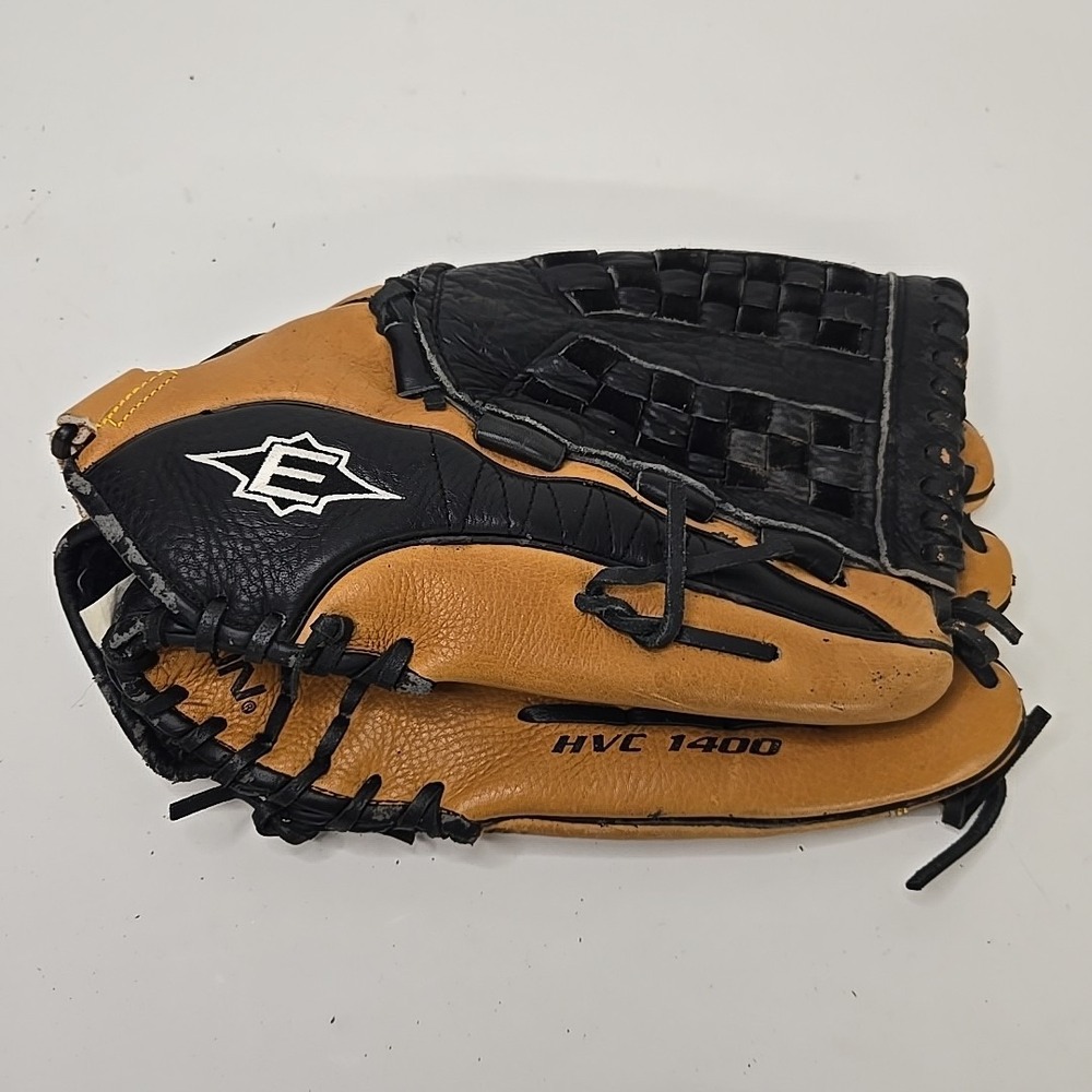 Easton HVC 1400 Right Handed Baseball Gove‎ 14" Tan & Black